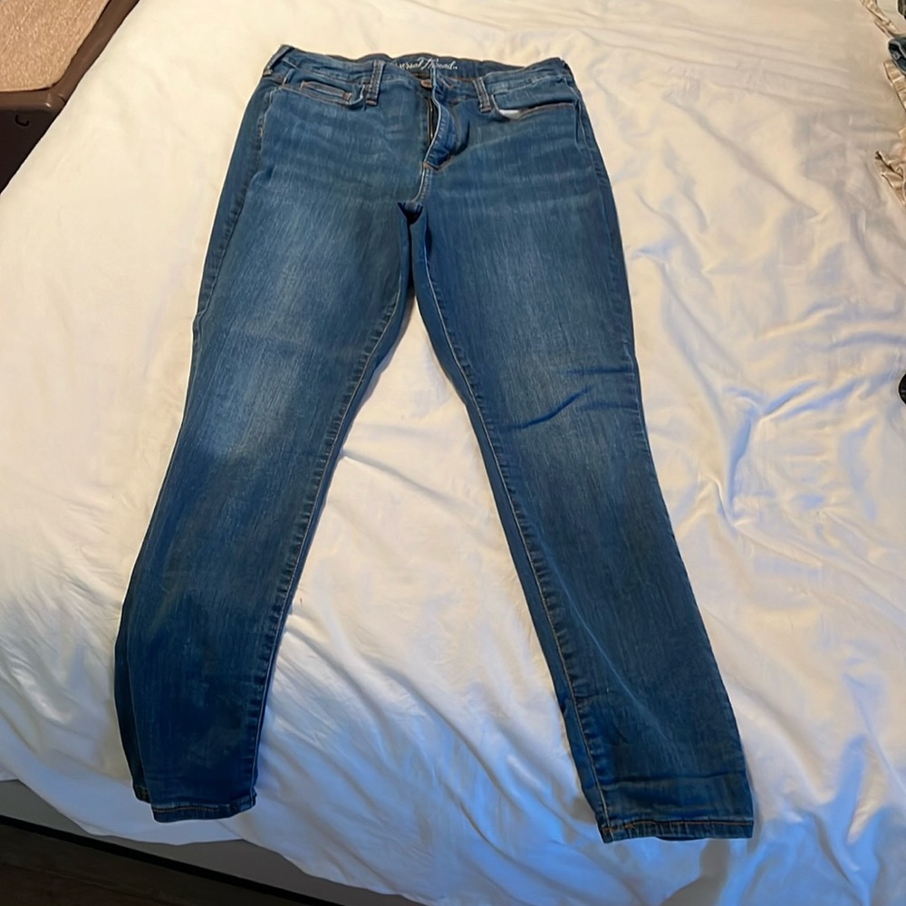 Universal threads skinny jeans